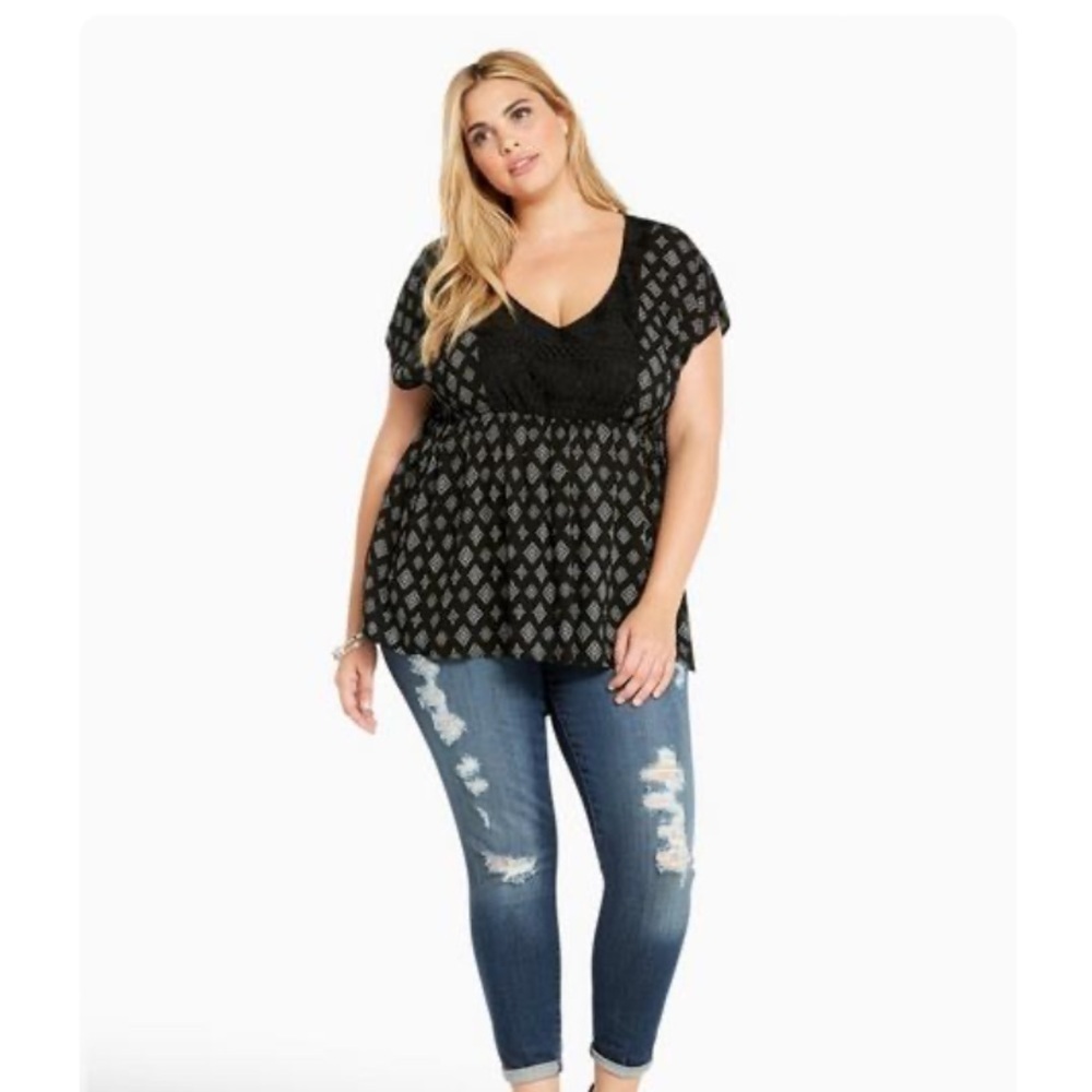 Torrid Diamond Print Gauze Lace Babydoll Black Top
